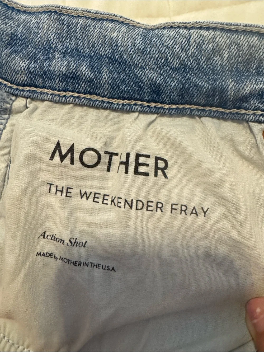 MOTHER The Weekender Fray Hem Distressed Flare Jeans Size 27